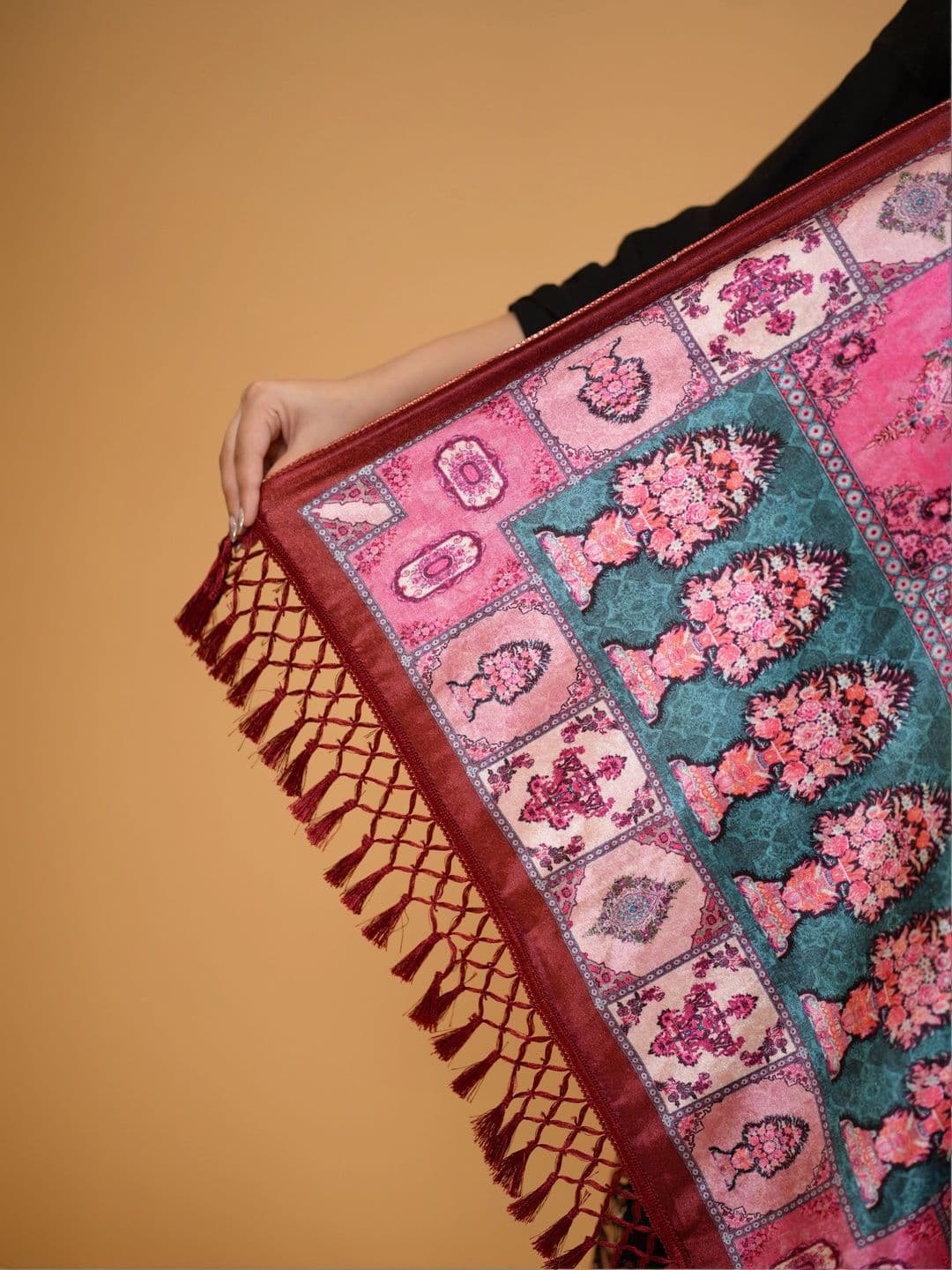 S.T. Women Ethnic Motifs Printed Velvet Shawl thumbnail 4