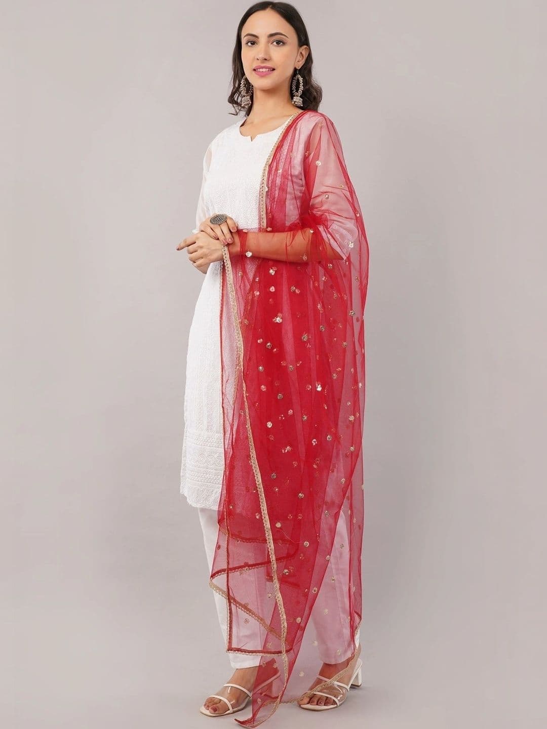 IVAARA Dupatta with Sequinned thumbnail 7
