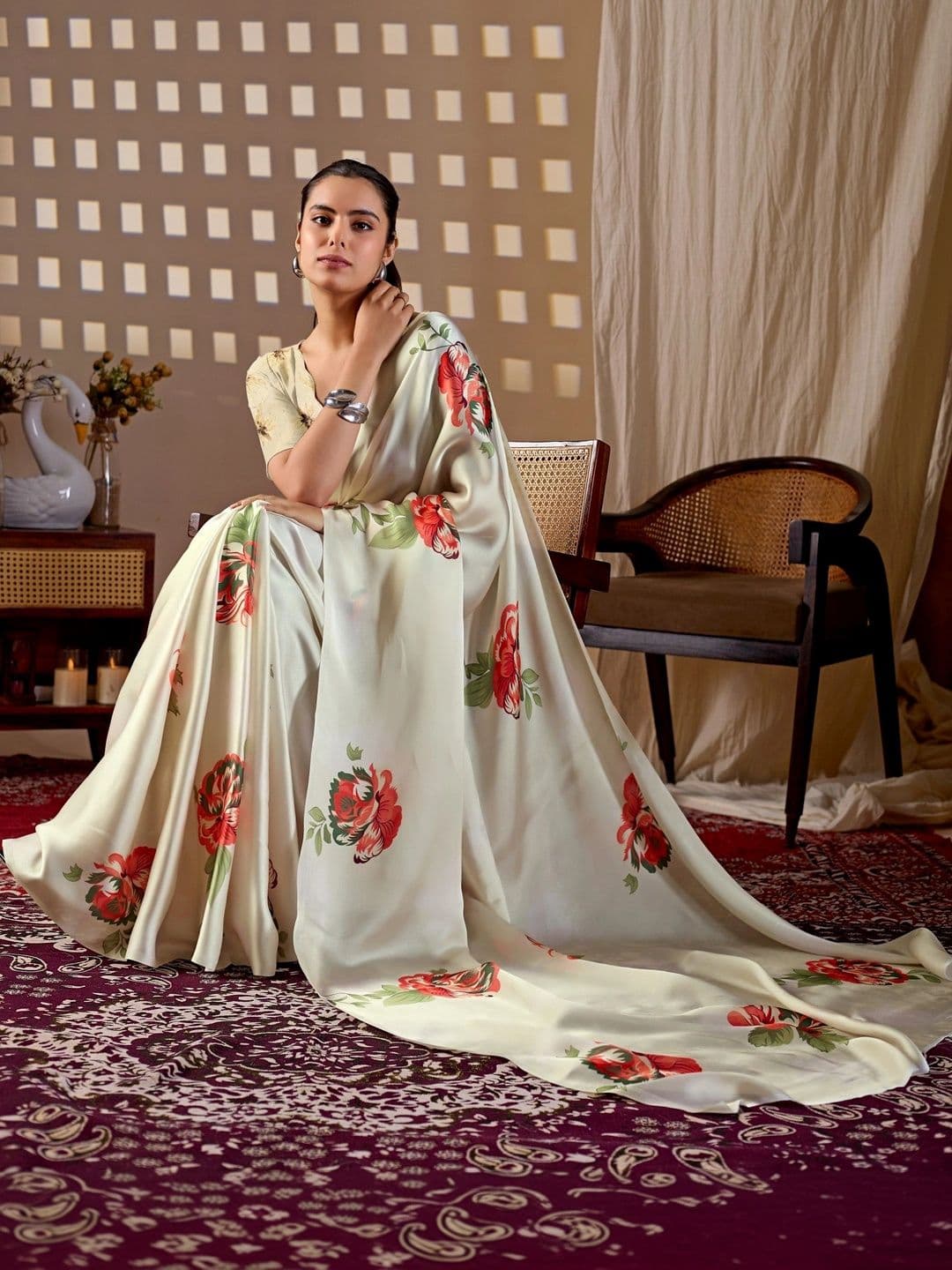 Mitera Floral Satin Designer Saree thumbnail 3