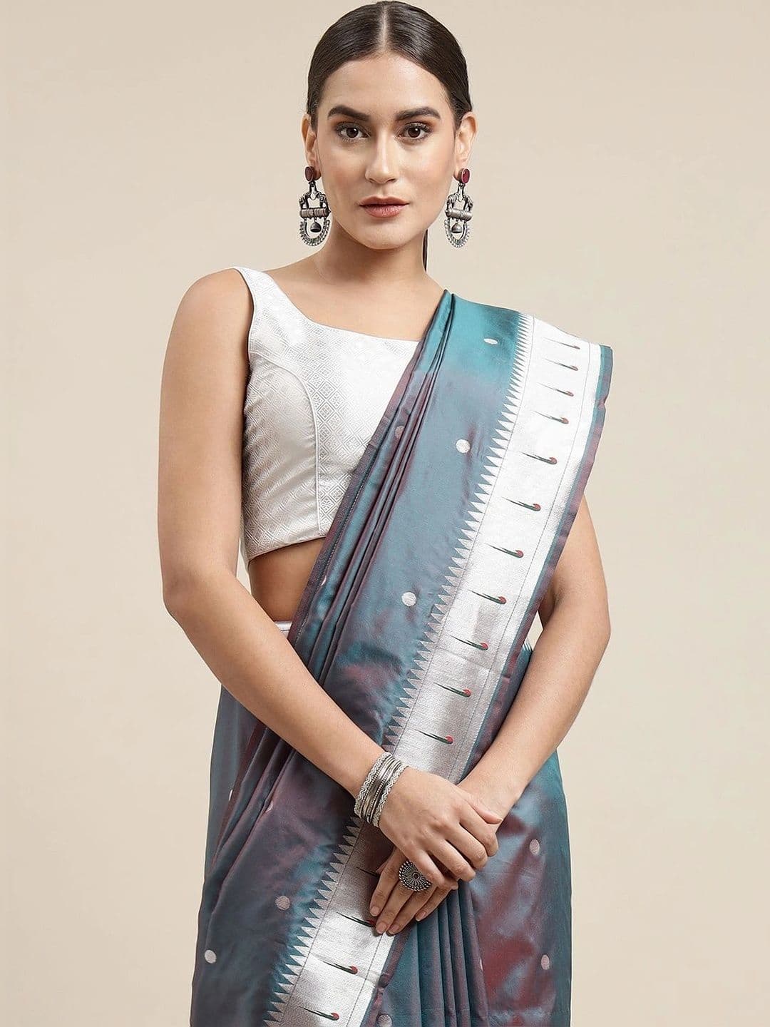 KALINI Women Polka Dot Zari Art Silk Paithani Saree thumbnail 2