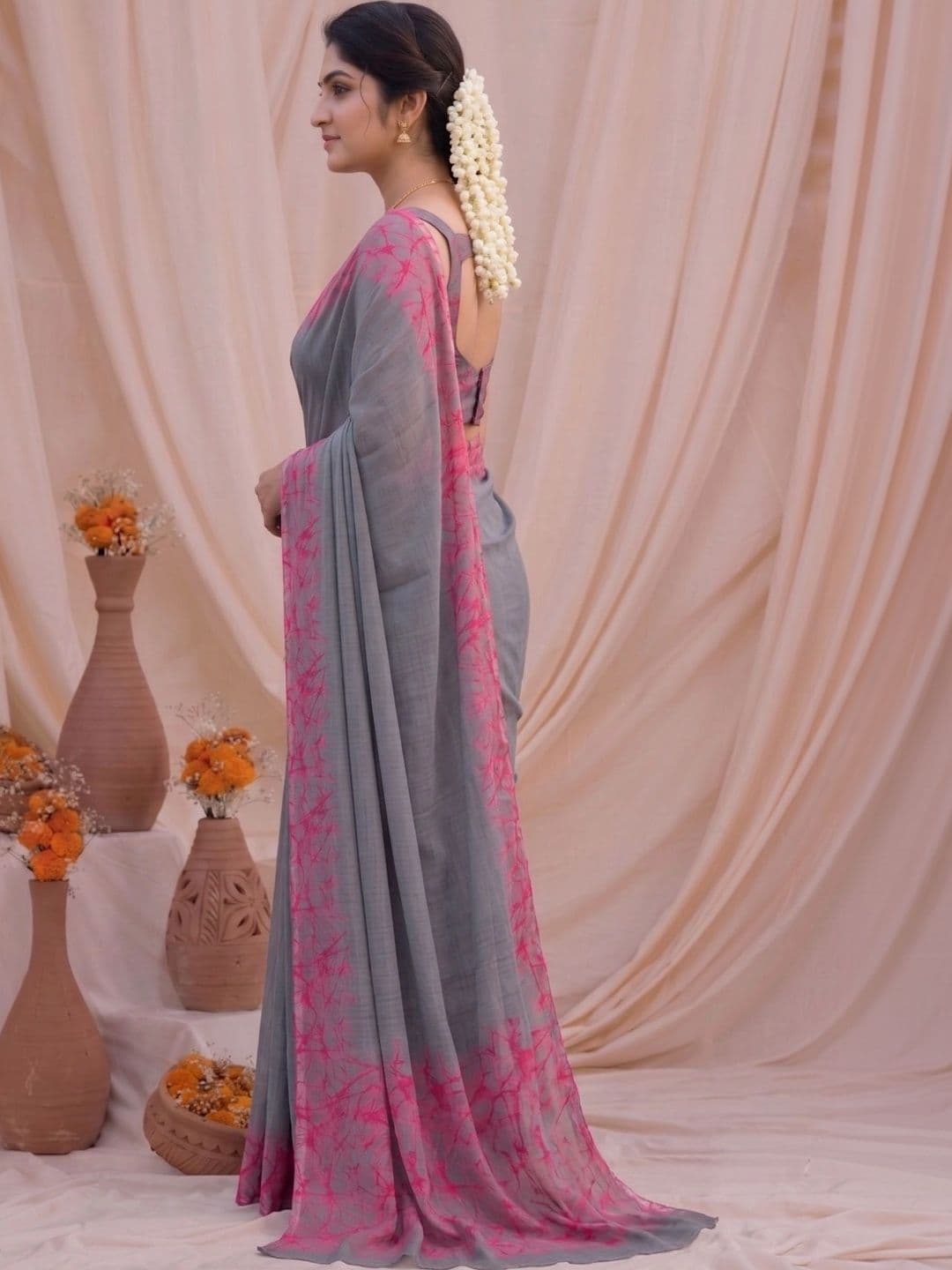 MAGNEITTA Pure Chiffon Designer Saree thumbnail 3