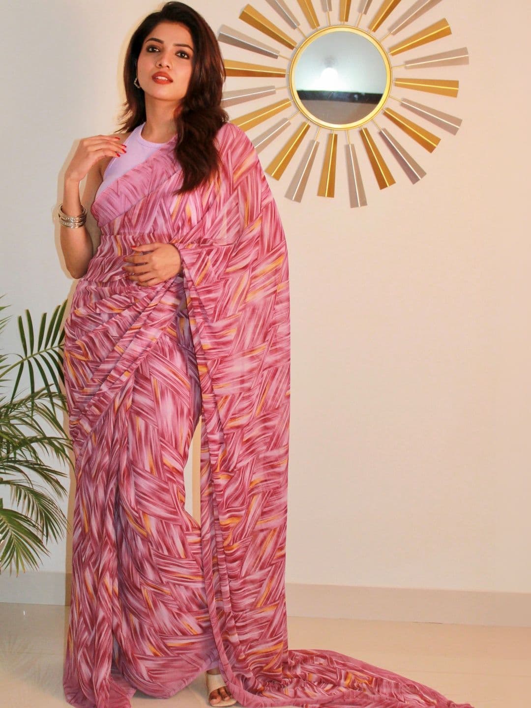 NARIVESH TRENDS Poly Georgette Saree - view 1
