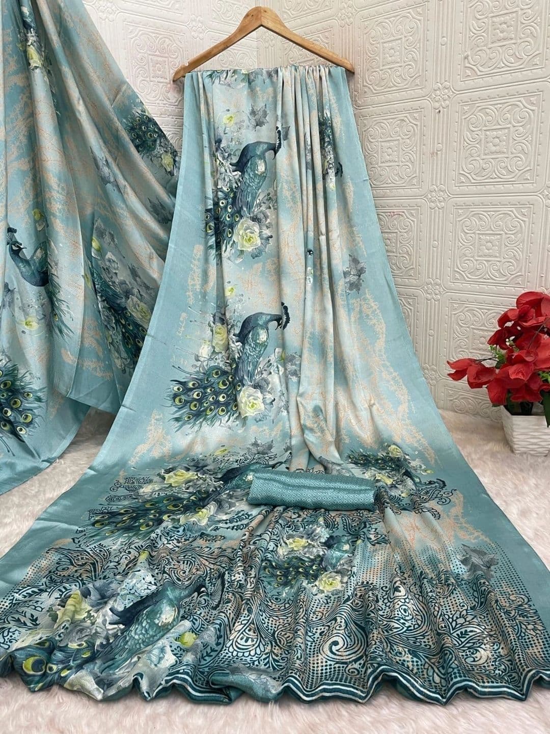 Anouk Art Silk Designer Saree thumbnail 6