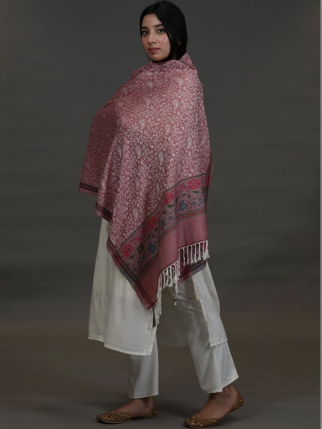 SHIFNEEN Women Botanical Printed Acrylic Shawl thumbnail 3