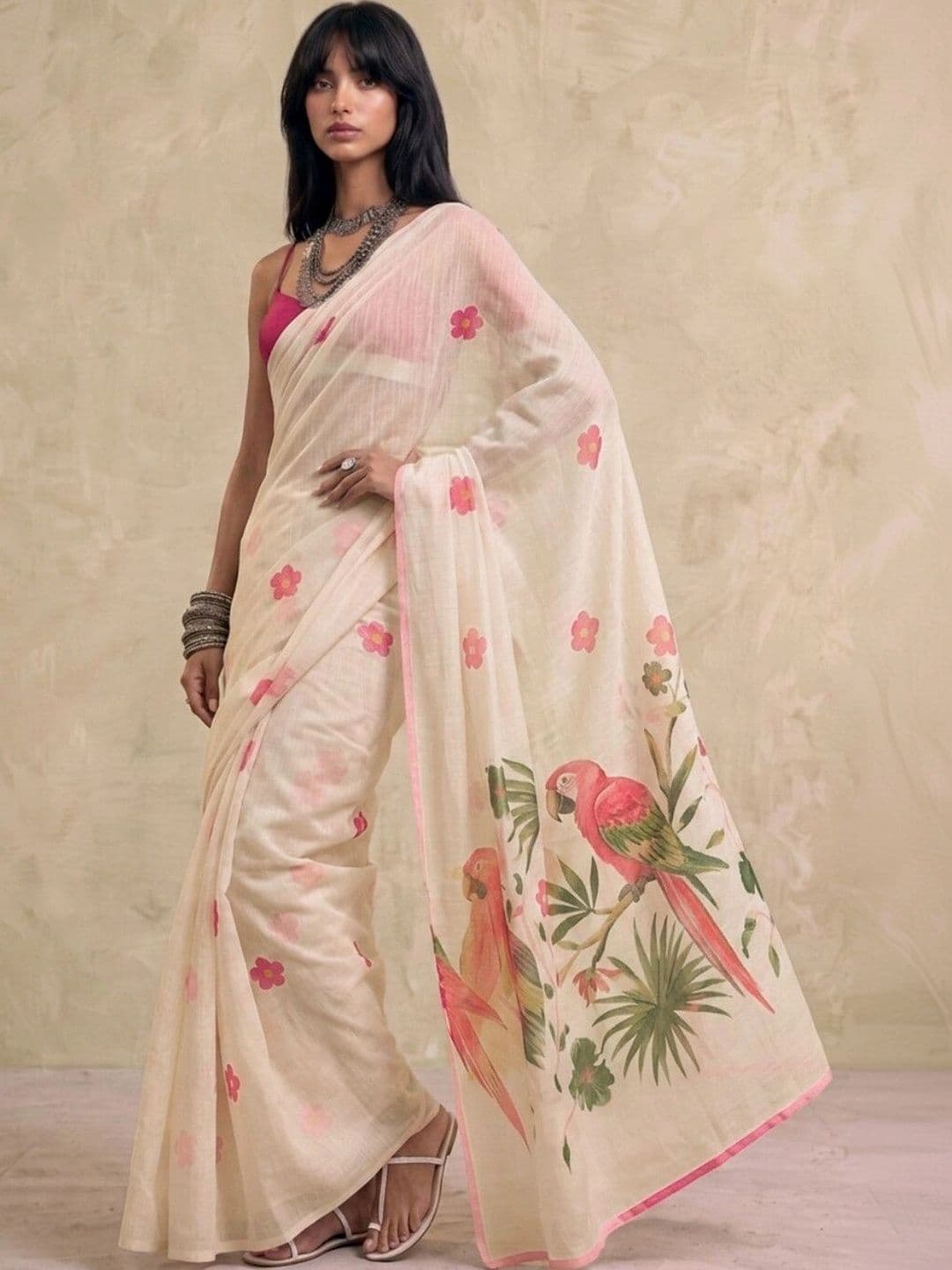 SAARA Floral Pure Linen Saree thumbnail 3