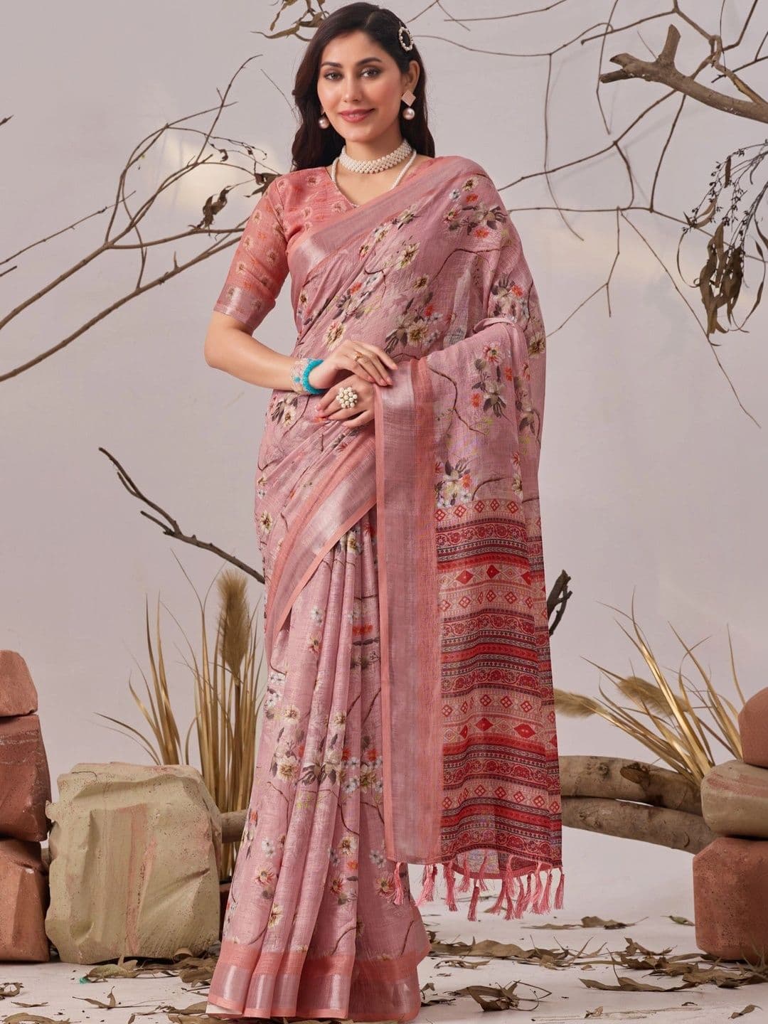 DIVASTRI Ethnic Motifs Linen Blend Designer Patola Saree - view 1