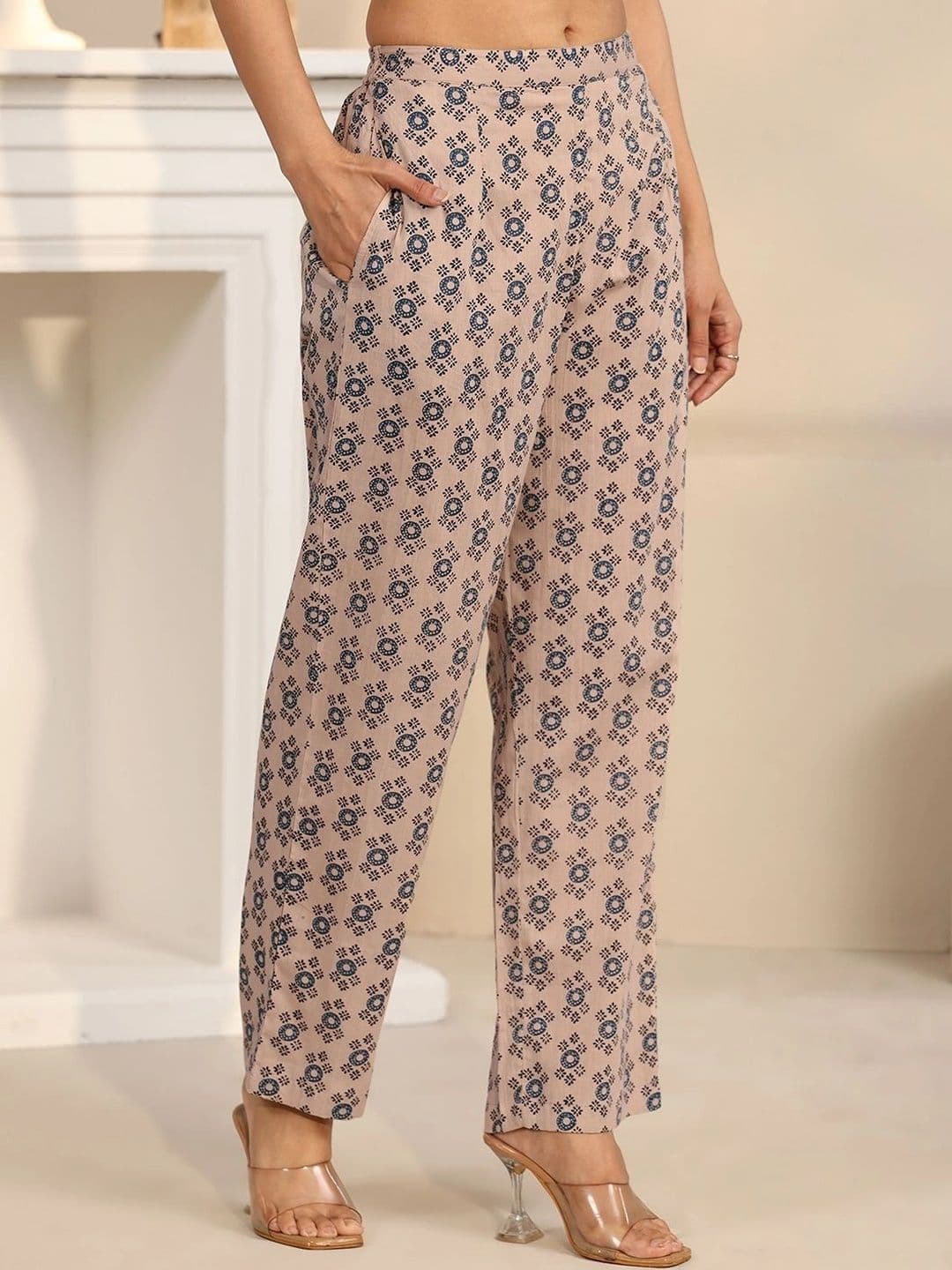 Libas Women Ethnic Motifs Printed Regular Kurta with Trousers & With Dupatta thumbnail 5