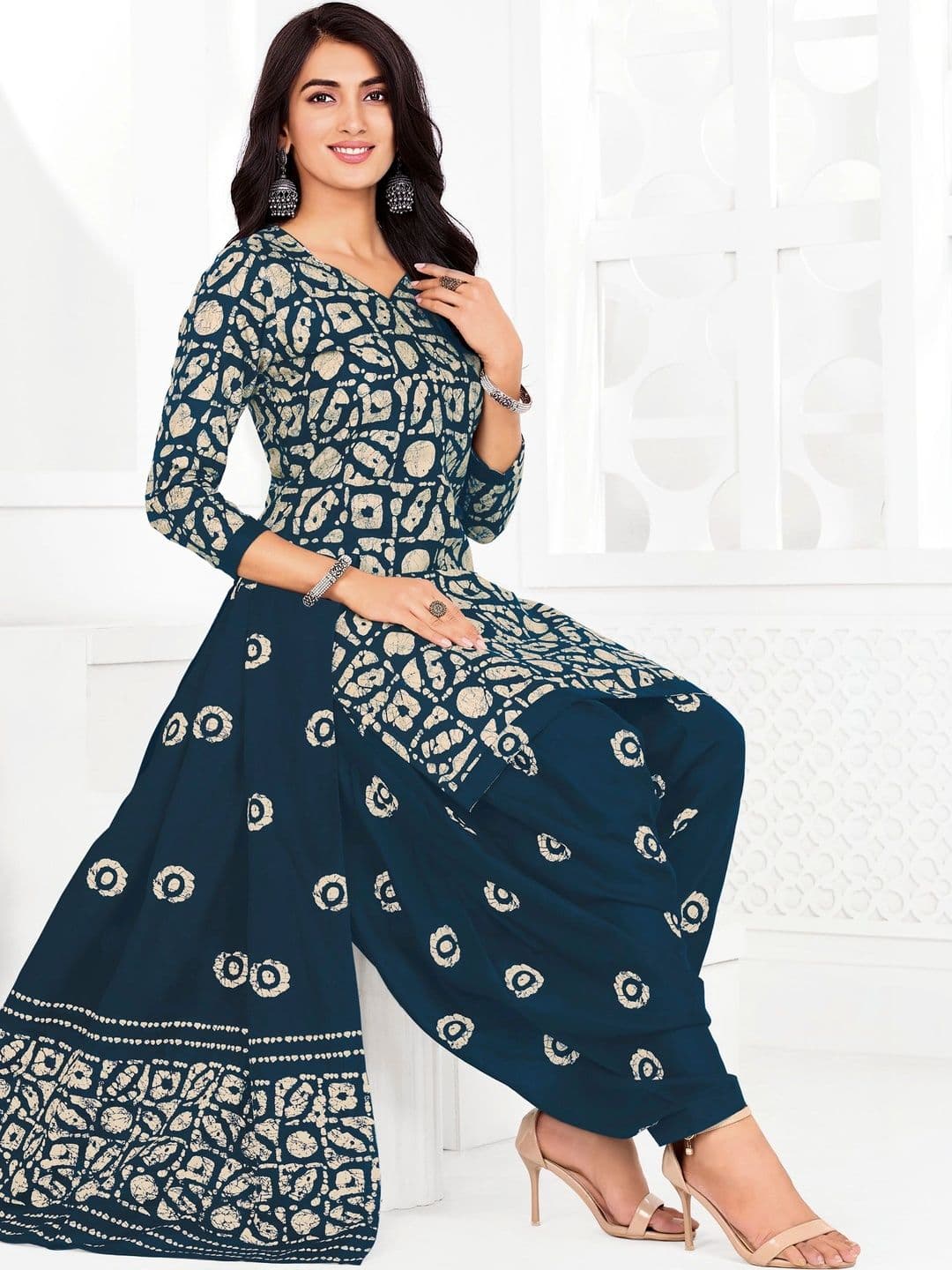 shree jeenmata collection Printed Pure Cotton Unstitched Dress Material - view 1