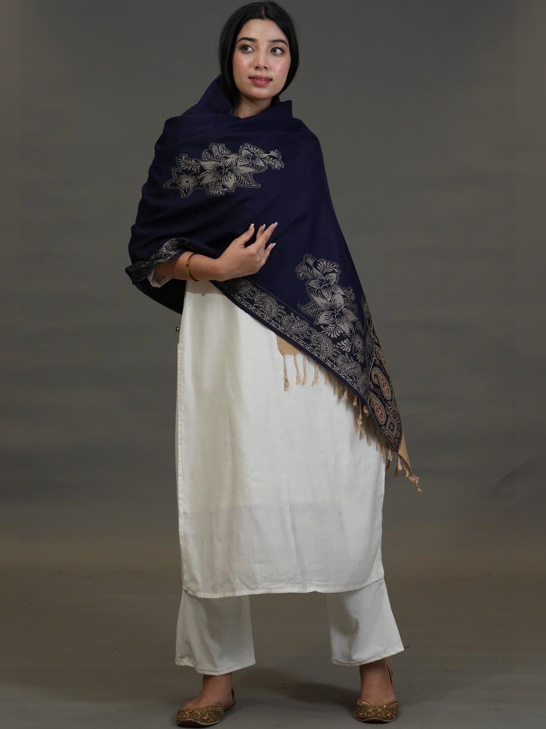 SHIFNEEN Women Paisley Woven Design Acrylic Shawl thumbnail 4
