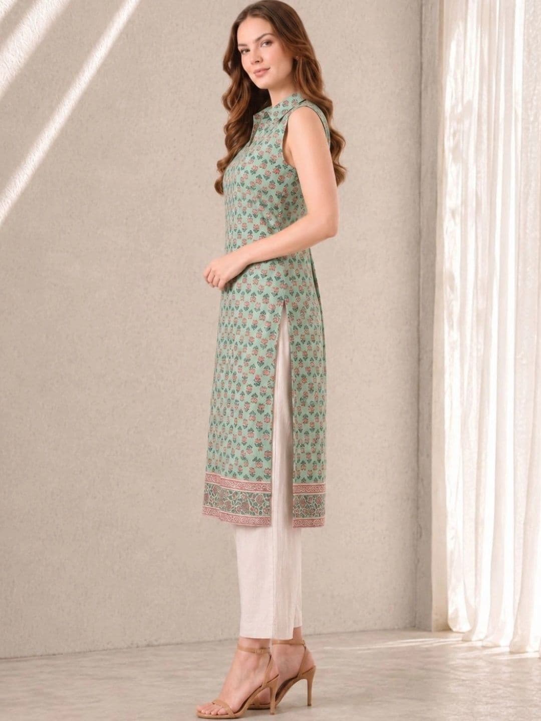 KALAMIR Women Floral Printed Floral Kurta thumbnail 5