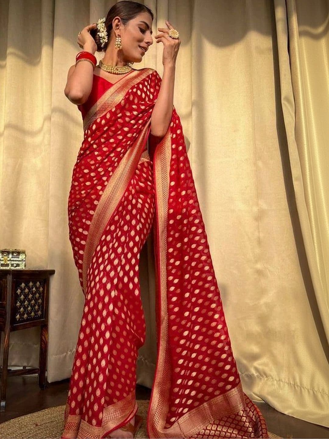 NARIVESH TRENDS Zari Silk Cotton Saree thumbnail 5