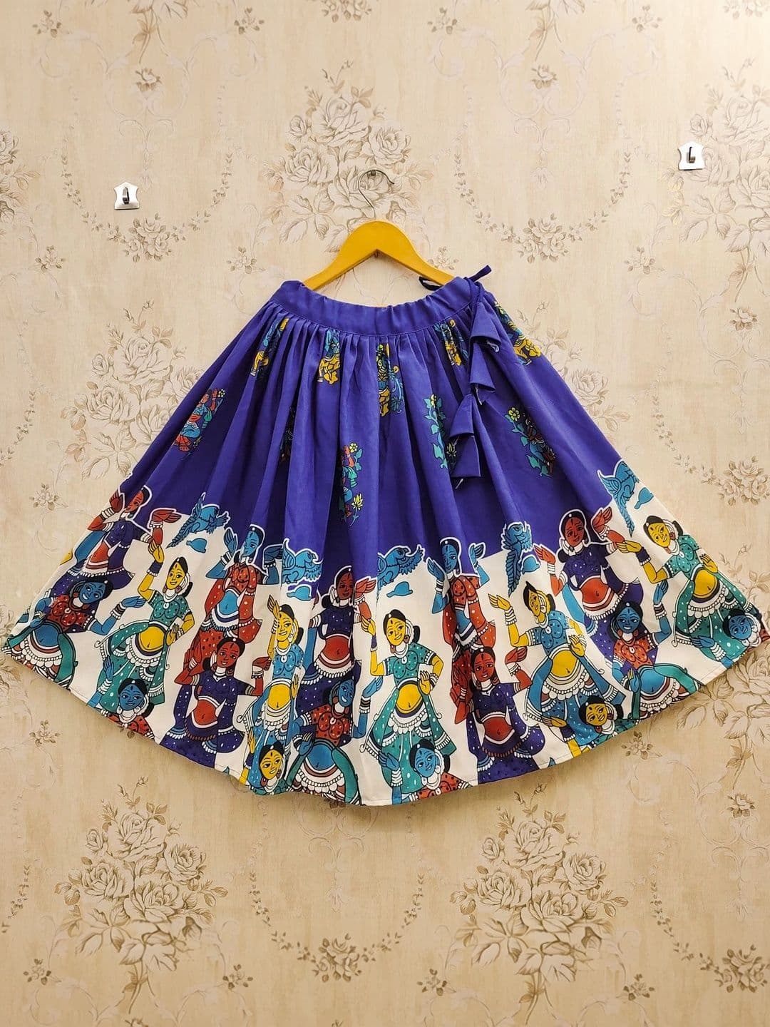 KALINI Girls Printed Ready to Wear Lehenga & Blouse With Dupatta thumbnail 3