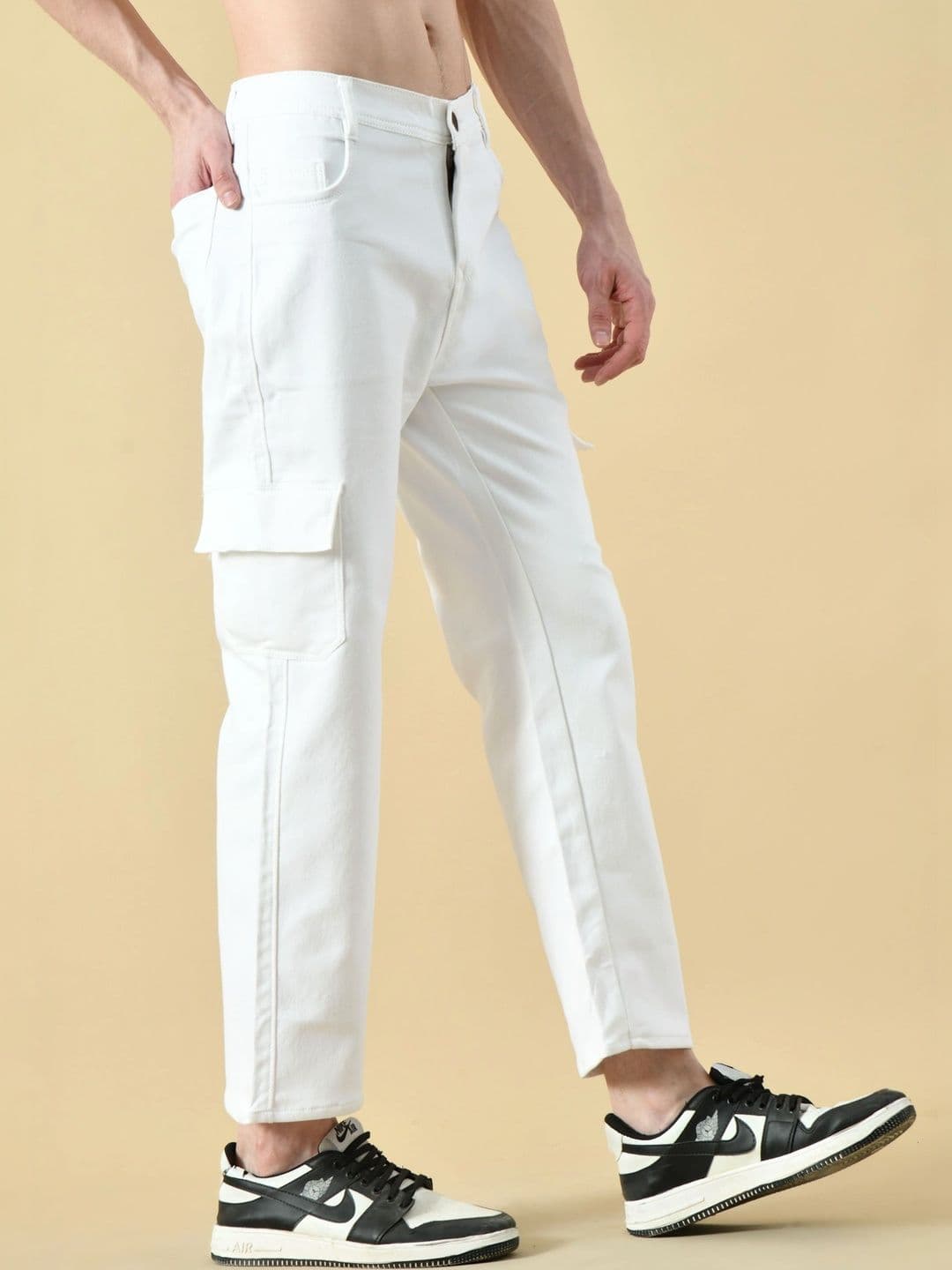 HERE&NOW Men's Mid-Rise White Cargo Straight Fit Jeans with Flap Pockets thumbnail 7