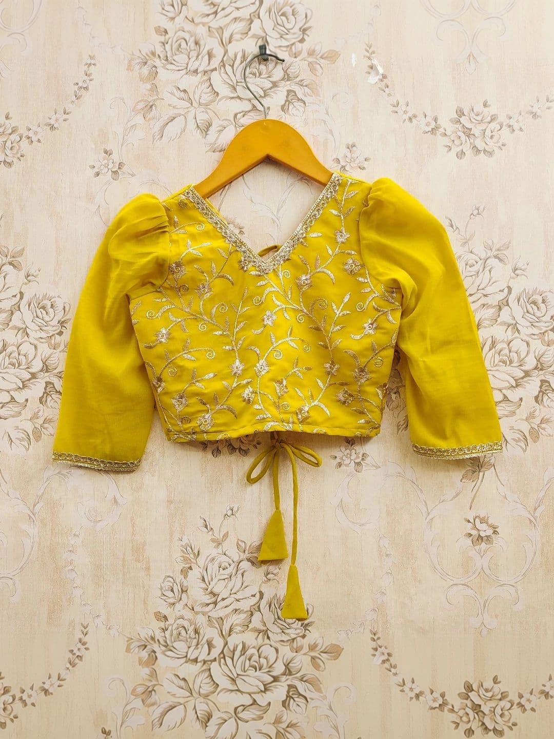 KALINI Girls Embroidered Thread Work Ready to Wear Lehenga & thumbnail 5