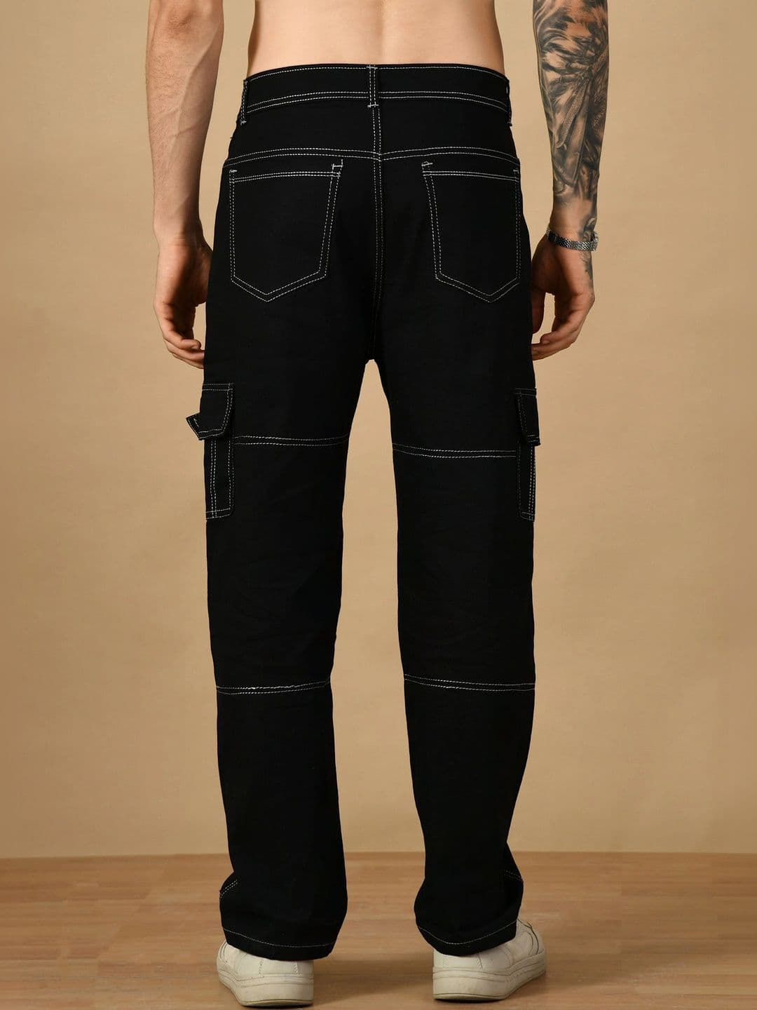 Metronaut Men Classic Regular Fit Mid-Rise Coated Stretchable Jeans thumbnail 2