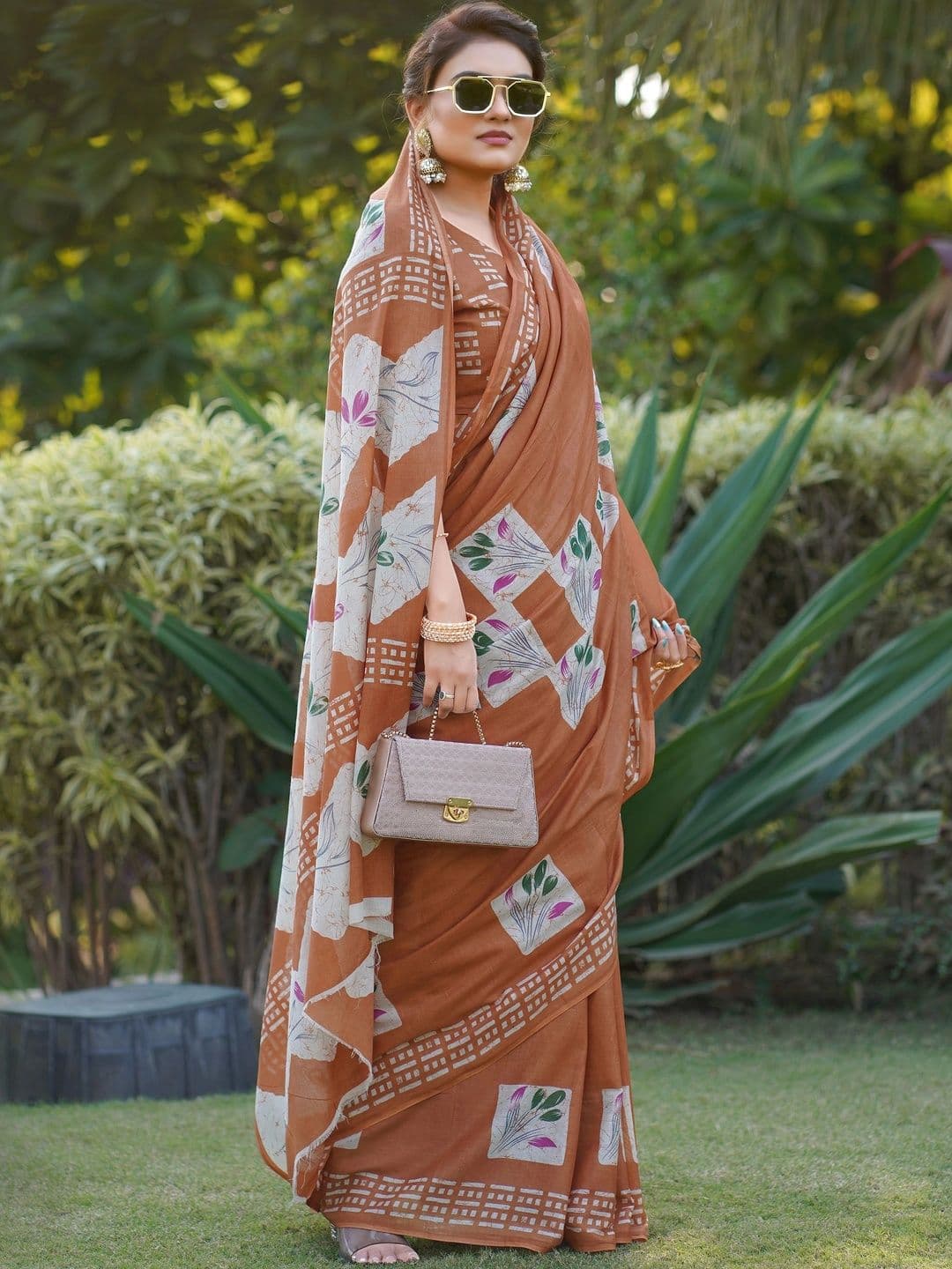 MITITA FASHION Saree thumbnail 6