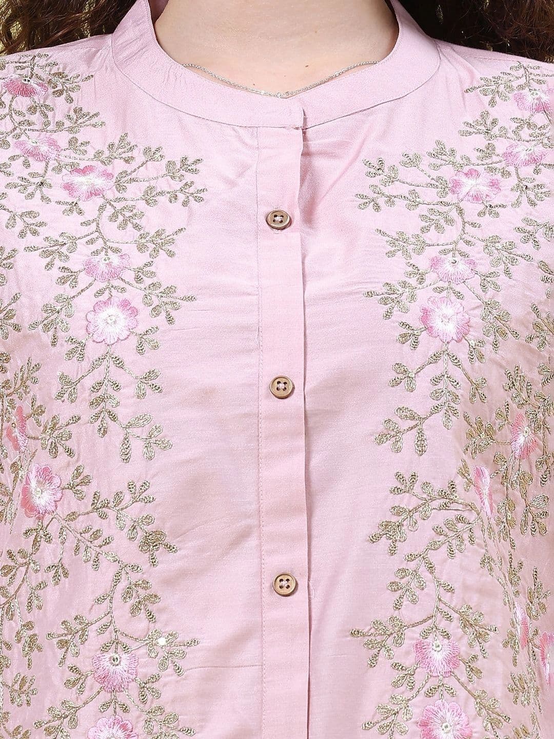 LIMEROAD Women Floral Embroidered Thread Work Floral Kurta thumbnail 2