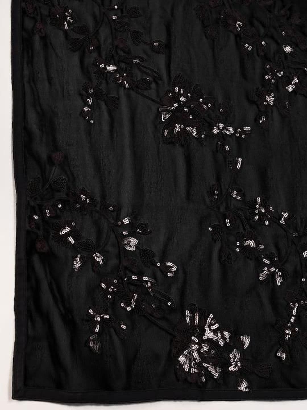 SZN Embellished Sequinned Pure Georgette Heavy Work Saree thumbnail 5