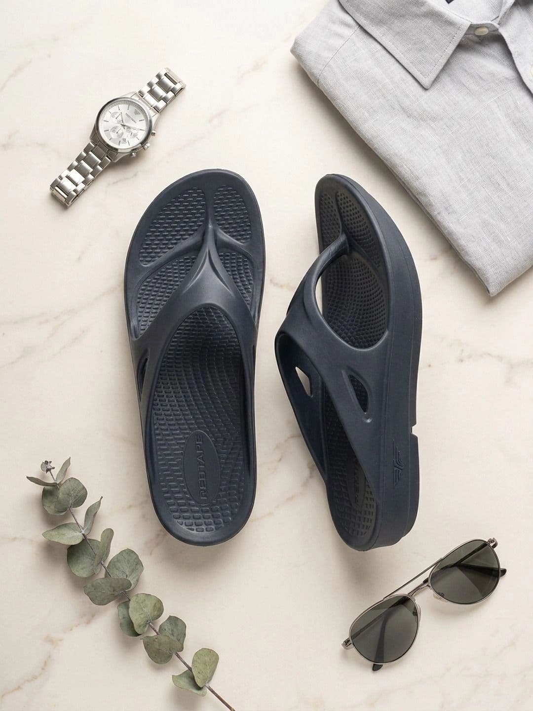 Red Tape Men Thong Flip-Flops - view 1