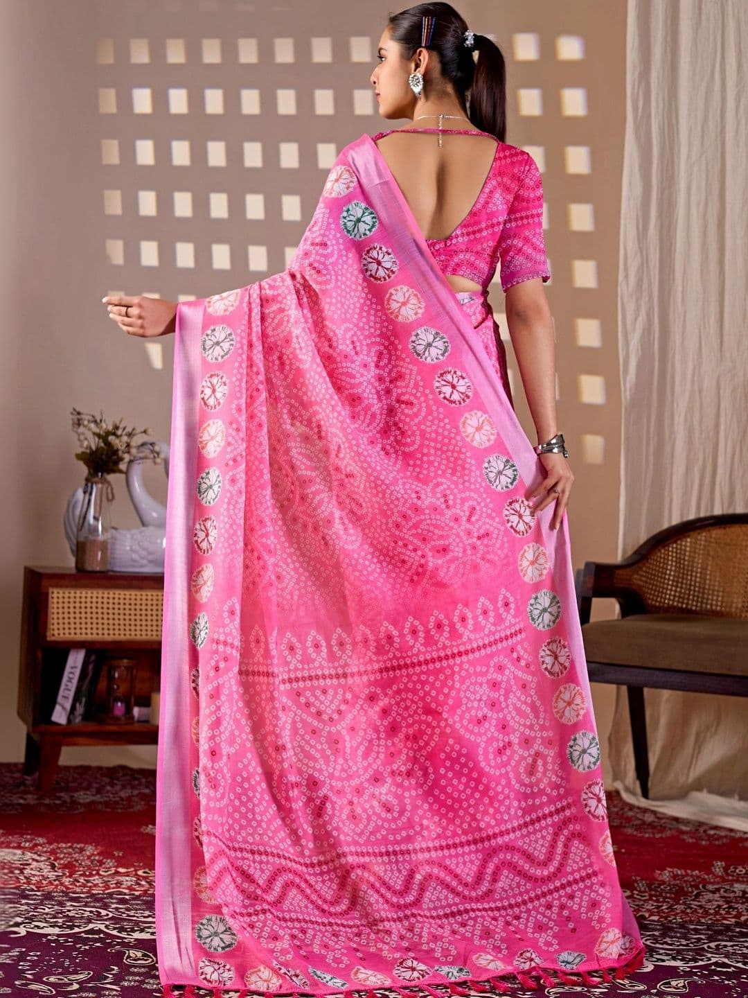 DIVASTRI Bandhani Zari Linen Blend Designer Saree thumbnail 7