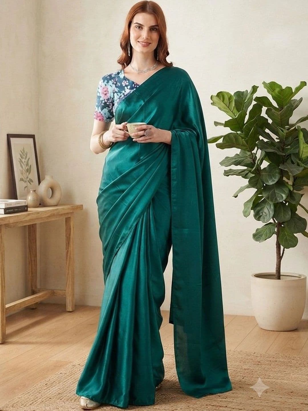 HERE&NOW Satin Saree - view 1