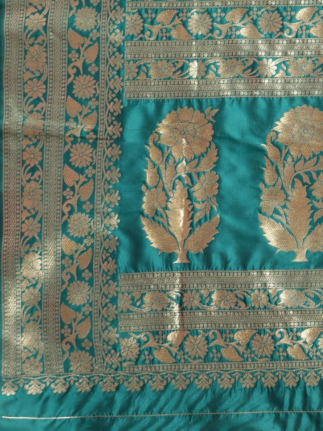 Dhaaga Ghar Woven Design Zari Art Silk Banarasi Saree thumbnail 5