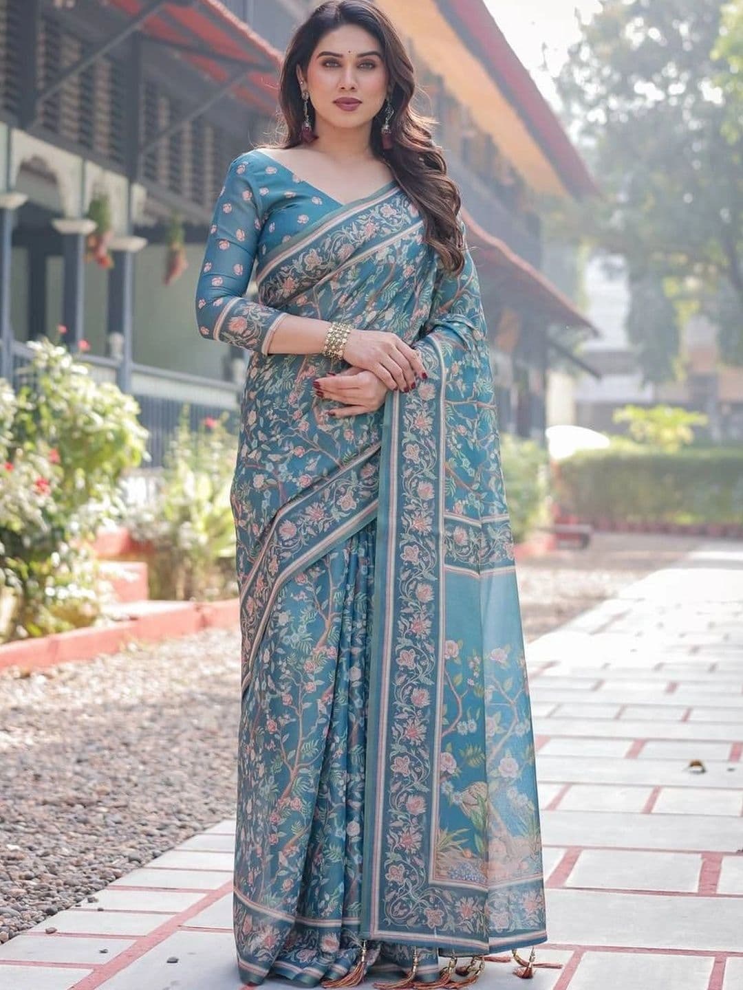 saneria silk Floral Linen Blend Chanderi Saree - view 1