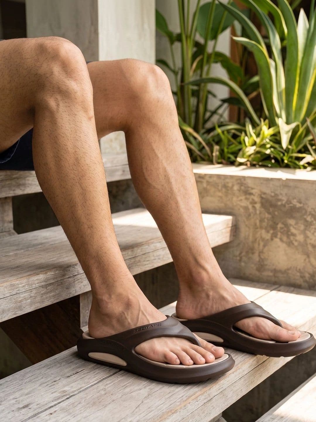 Red Tape Men Thong Flip-Flops thumbnail 4