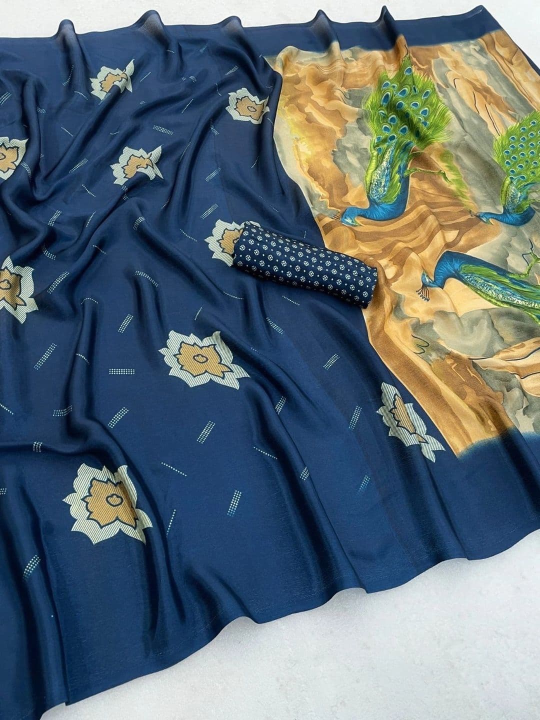 Anouk Floral Art Silk Designer Saree thumbnail 4