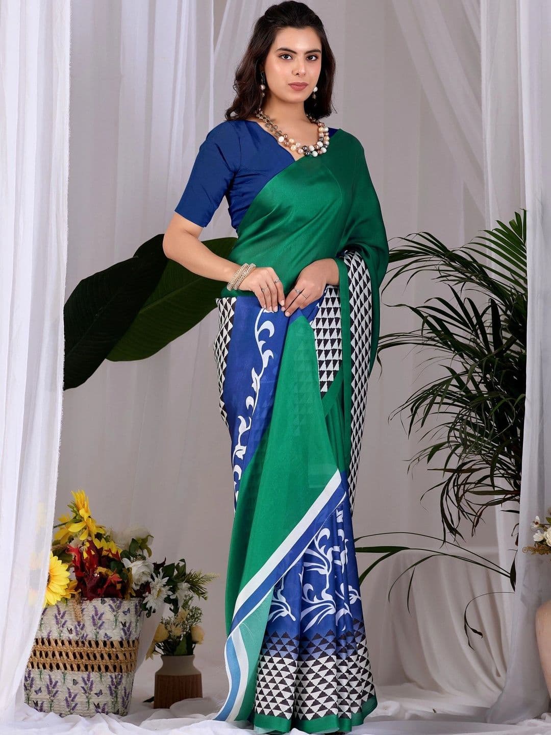 DIVASTRI Satin Designer Saree thumbnail 3