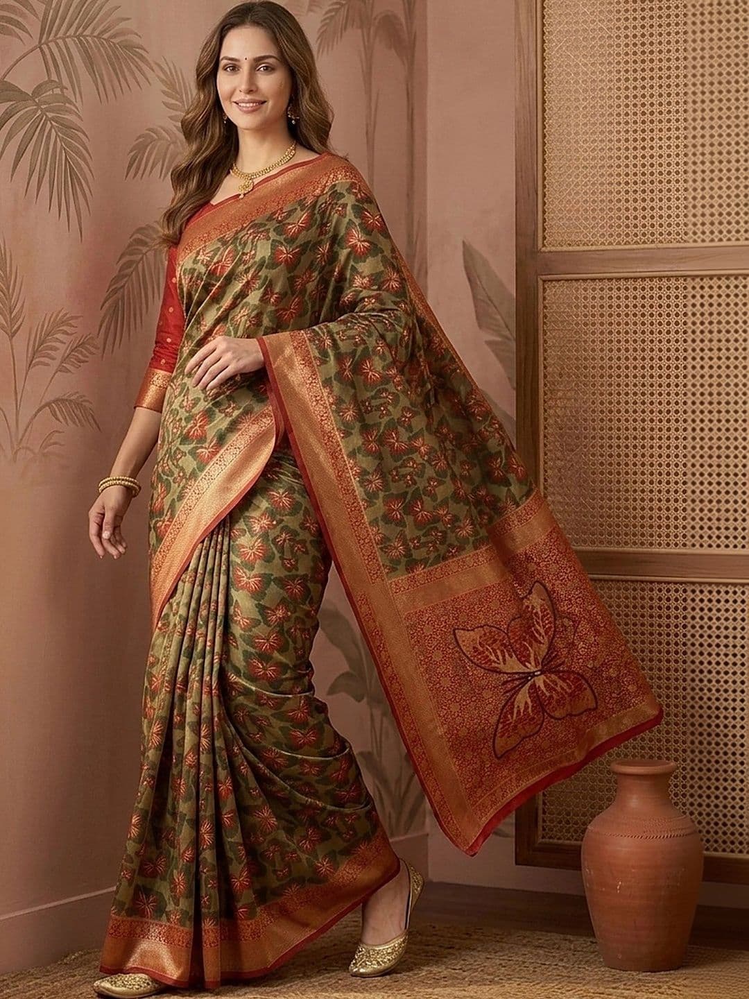 Sangria Floral Zari Silk Blend Saree - view 1