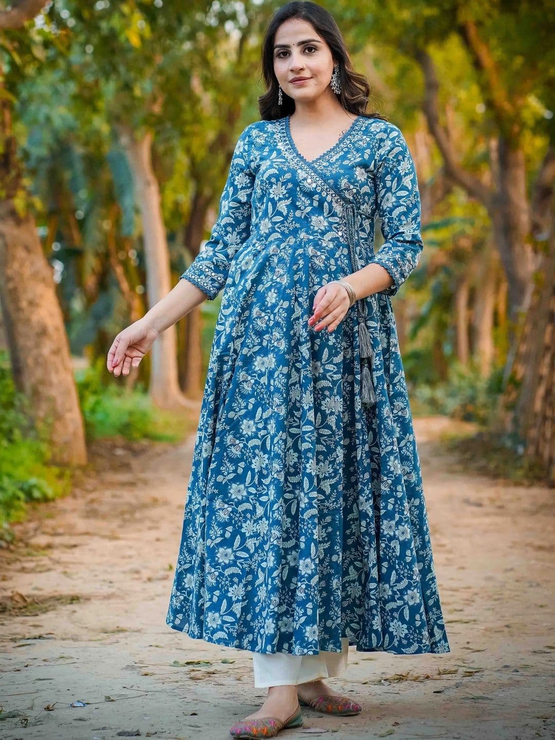 Sangria Women Floral Printed Angrakha Mirror Work Pure Cotton Kurta with Trousers & With Dupatta thumbnail 2