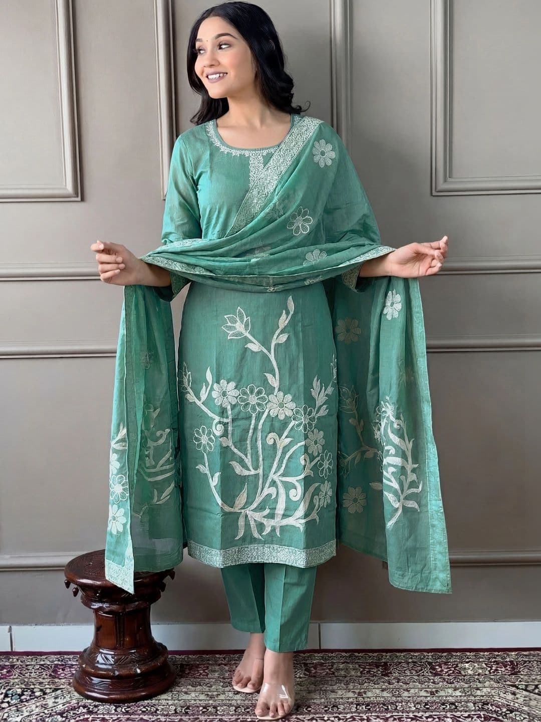 ANKHIR ERA Women Floral Embroidered Regular Thread Work Kurta with Trousers & With Dupatta thumbnail 5