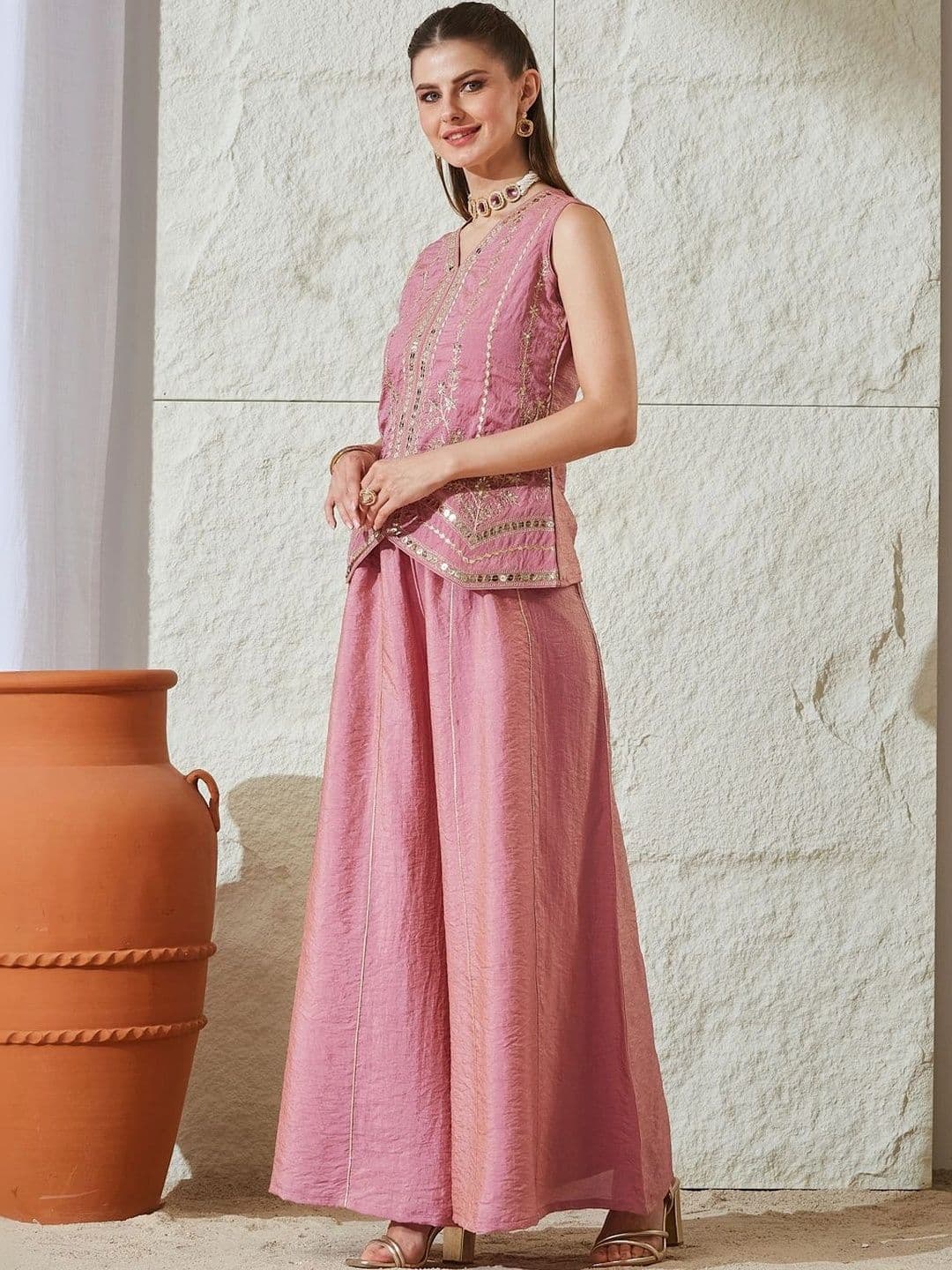 MOKOSH Women Ethnic Motifs Embroidered Regular Mirror Work Pure Silk Kurta with Palazzos thumbnail 6