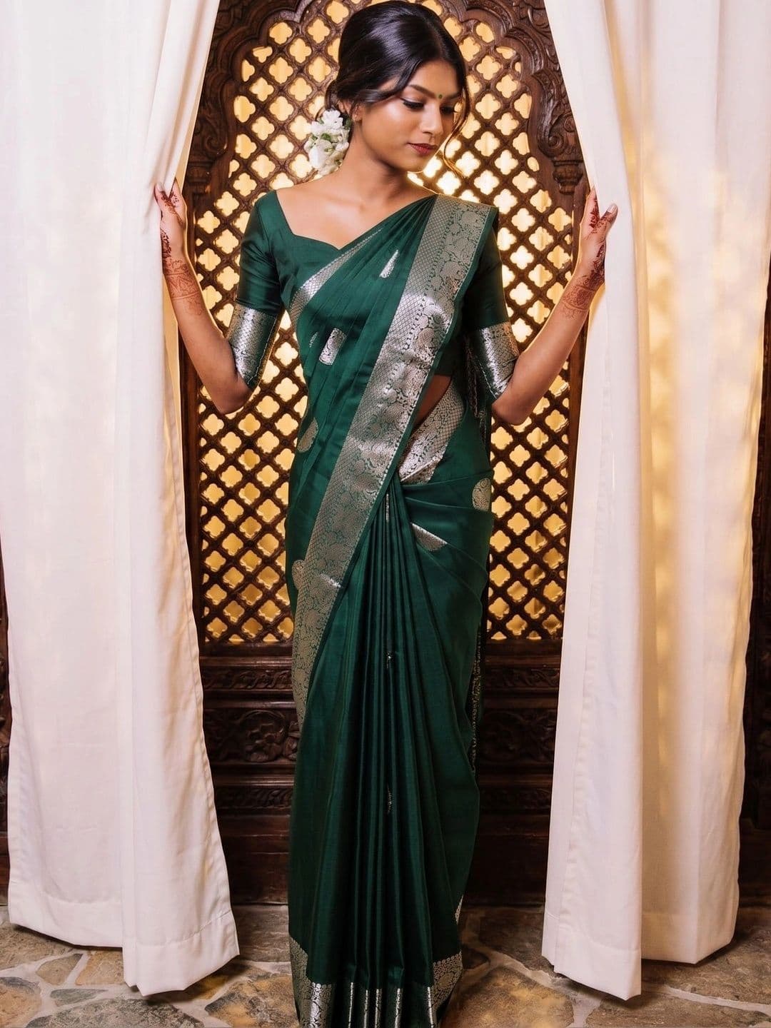 FINFOL Woven Design Zari Art Silk Banarasi Saree - view 1