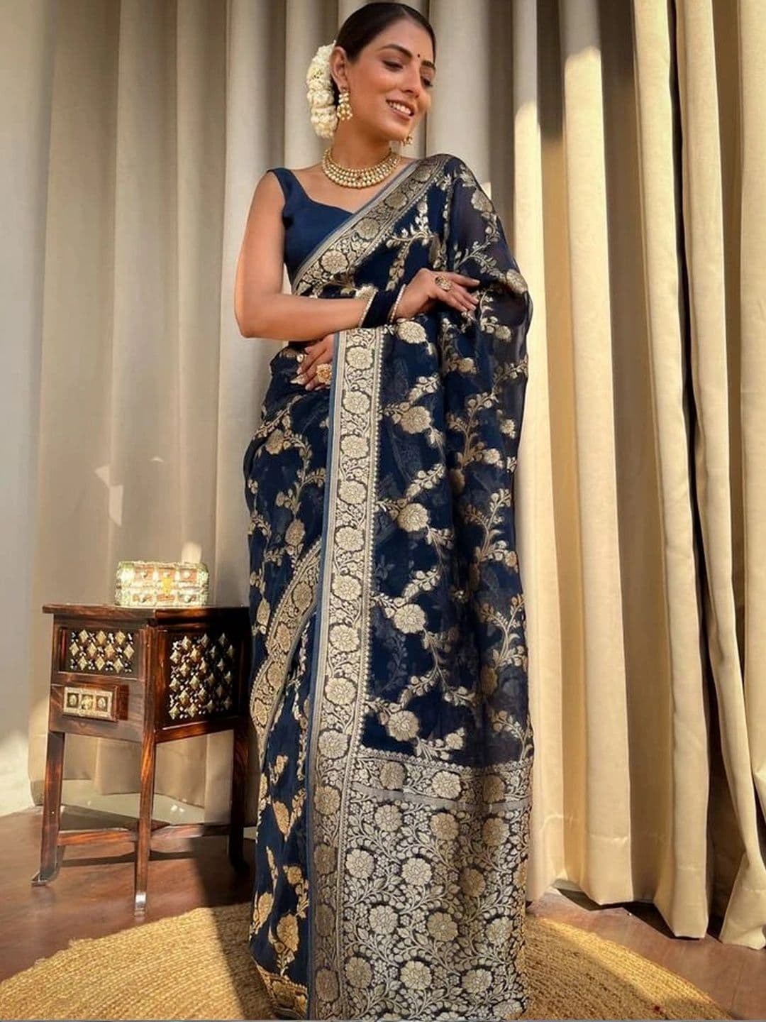 revika Woven Design Zari Art Silk Designer Kanjeevaram Saree thumbnail 7