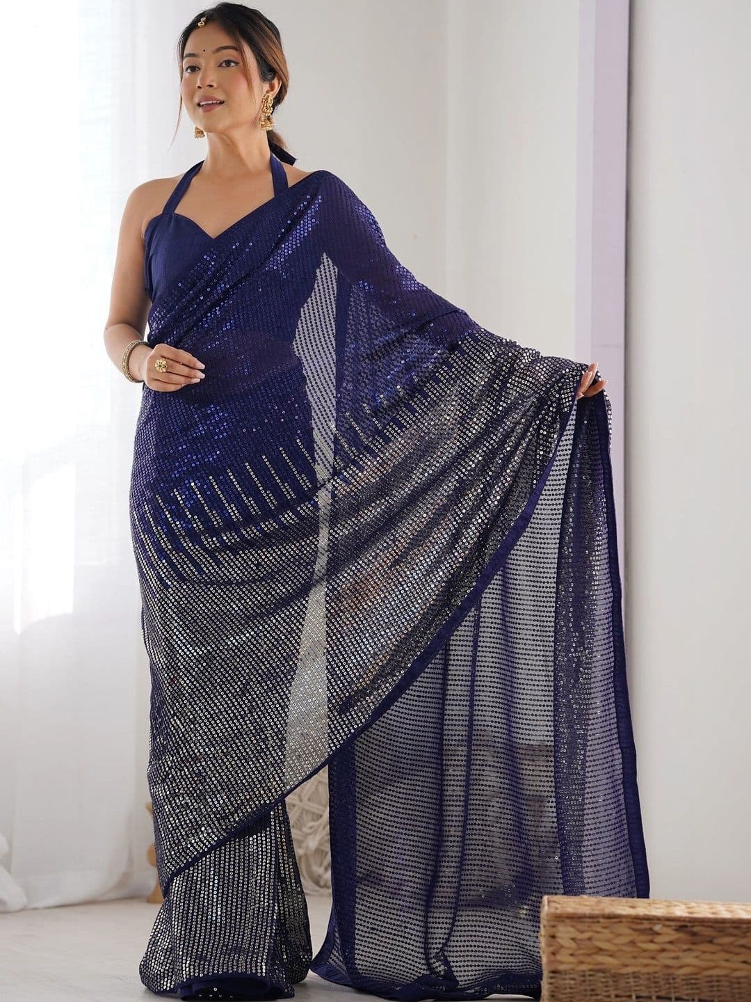 KALINI Ethnic Motifs Sequinned Poly Georgette Heavy Work Saree thumbnail 2
