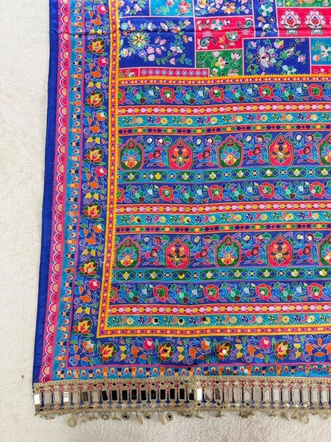 M DINESH & CO Floral Mirror Work Bandhani Saree thumbnail 5