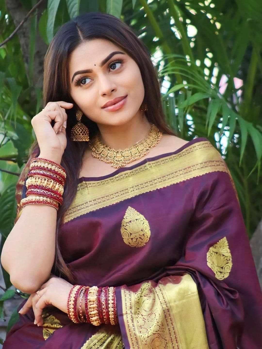 revika Woven Design Zari Art Silk Designer Kanjeevaram Saree thumbnail 3