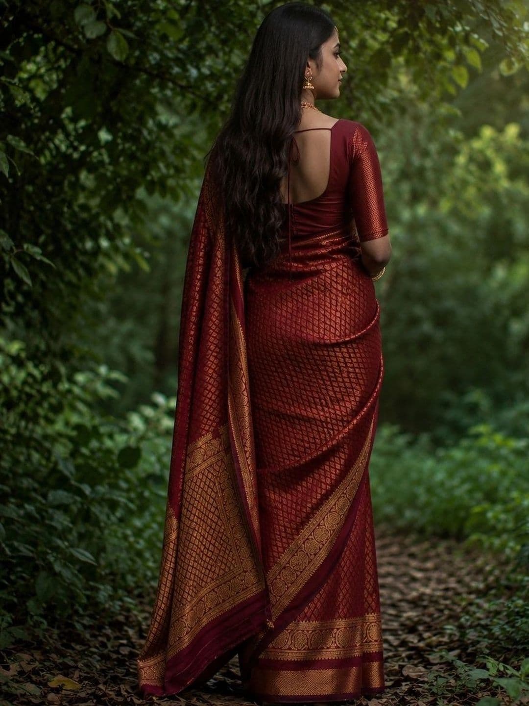 YASHASVI FASHION Women Woven Design Zari Art Silk Banarasi Saree thumbnail 4