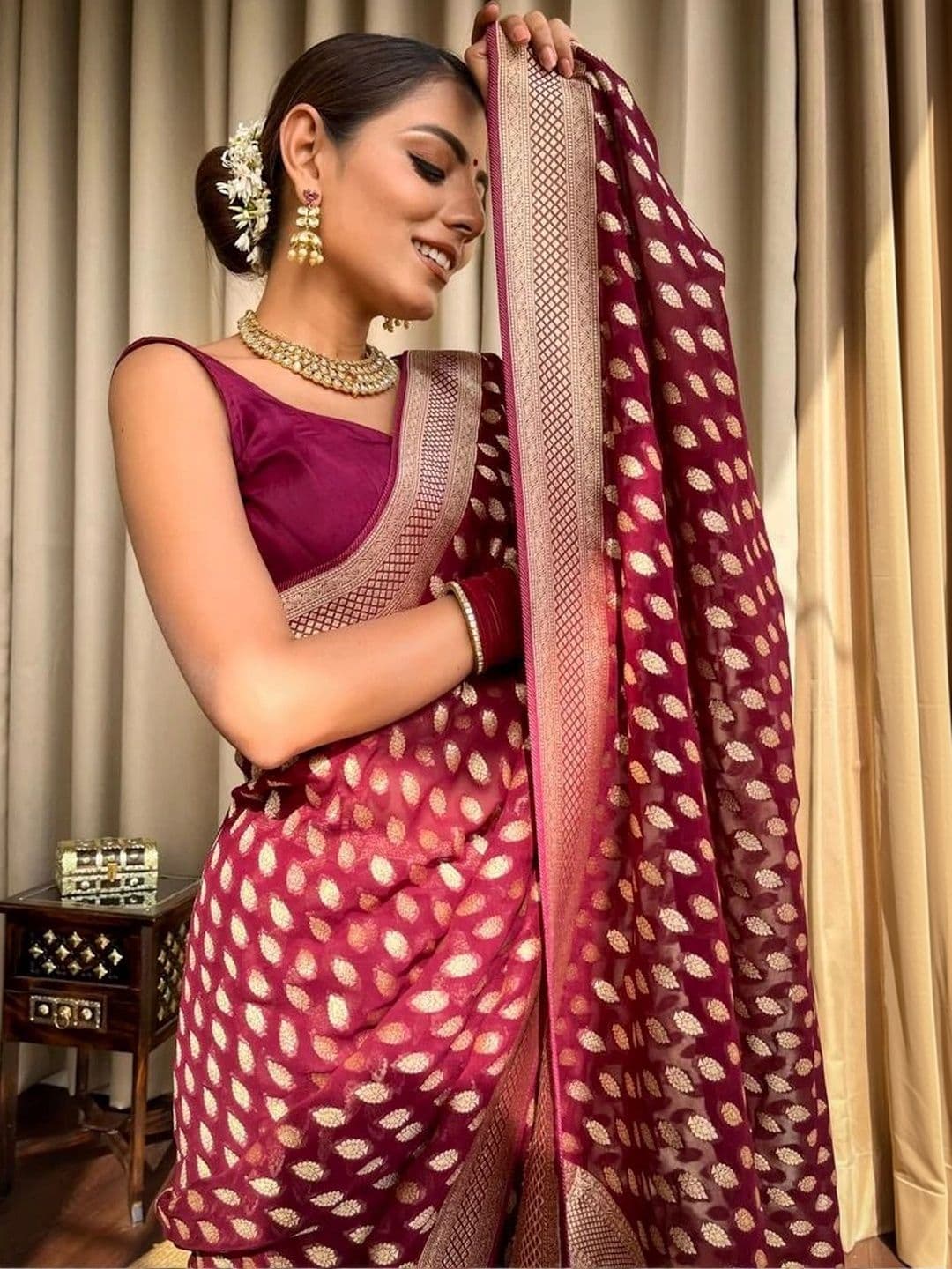 revika Woven Design Zari Art Silk Designer Kanjeevaram Saree thumbnail 7
