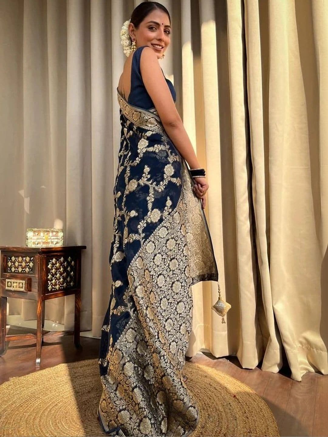 revika Woven Design Zari Art Silk Designer Kanjeevaram Saree thumbnail 6