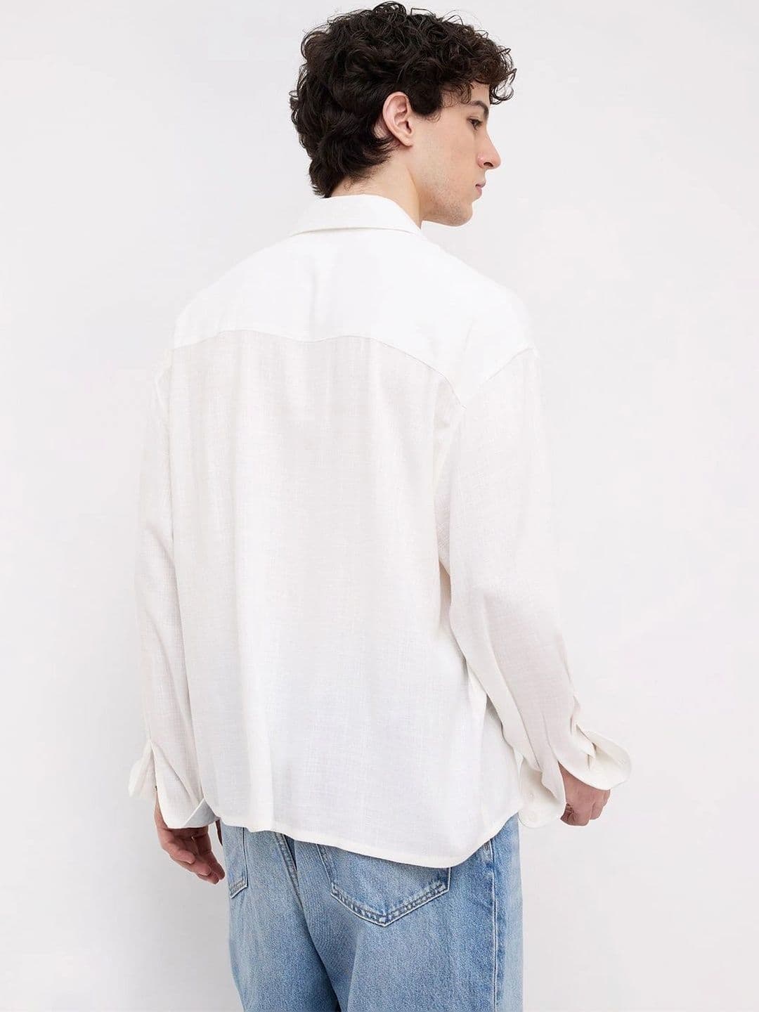 VASTRADO Men Classic Boxy Casual Shirt thumbnail 4