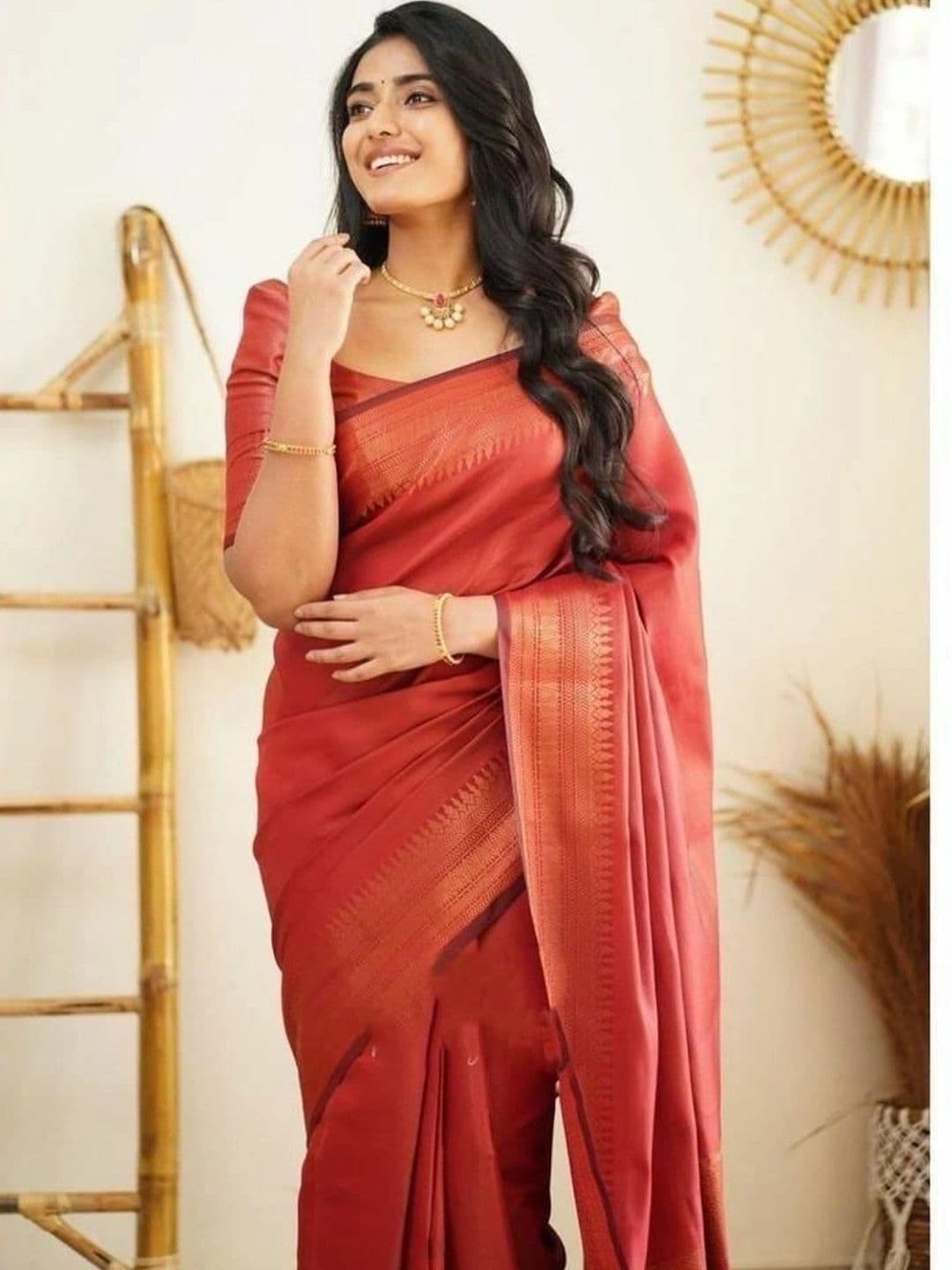 ZARA STAR Woven Design Zari Art Silk Banarasi Saree thumbnail 3