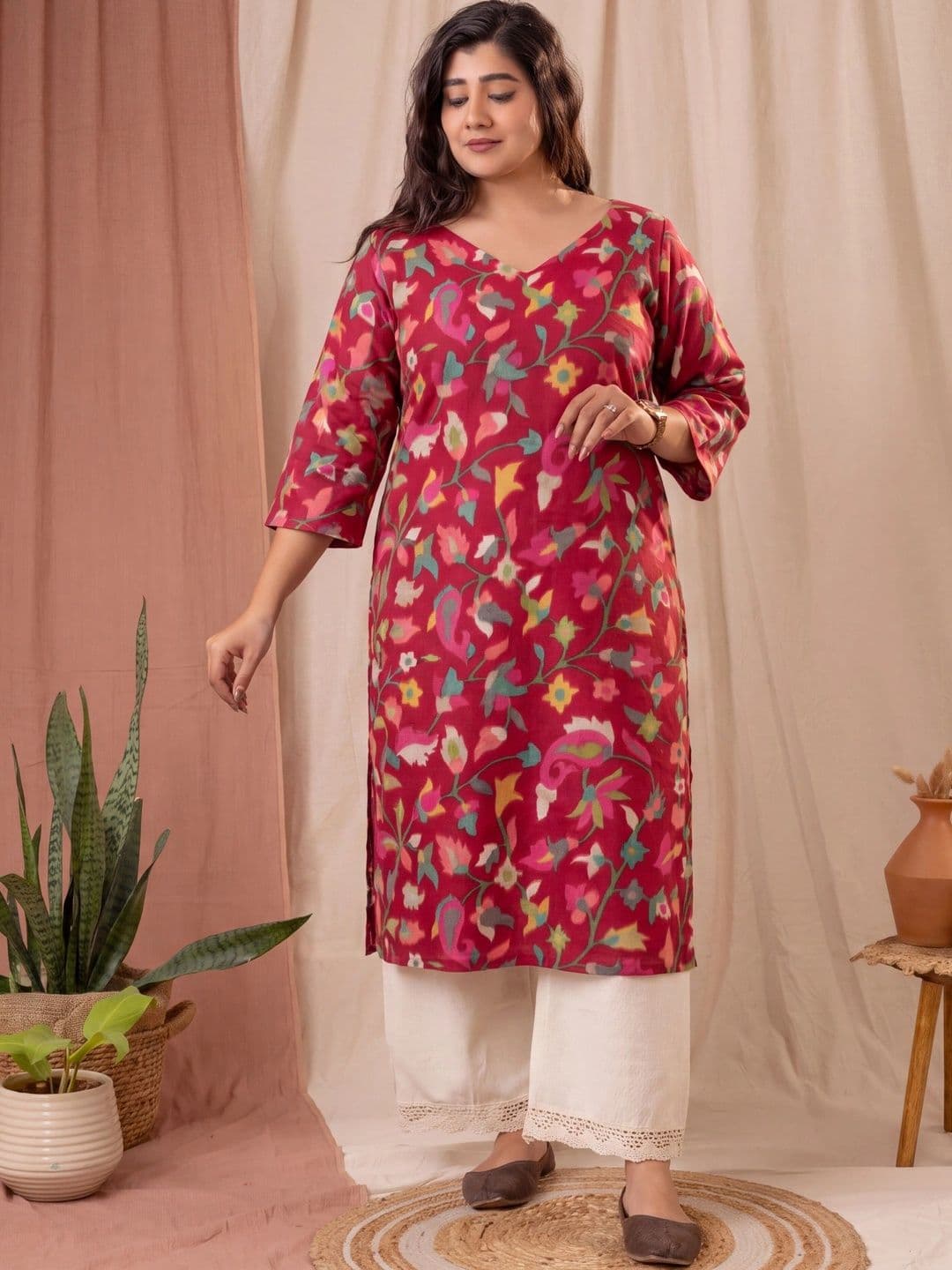 Amthi Women Floral Printed Floral Kurta - view 1