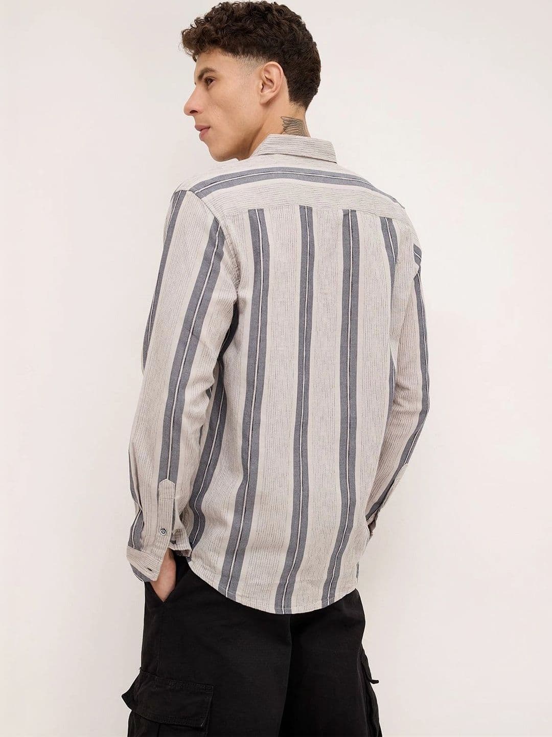 VASTRADO Men Classic Slim Fit Striped Casual Shirt thumbnail 7
