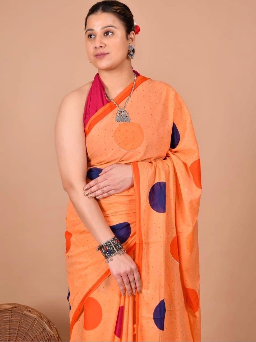 Rashijangidofficial Polka Dot Pure Cotton Bagru Saree thumbnail 3