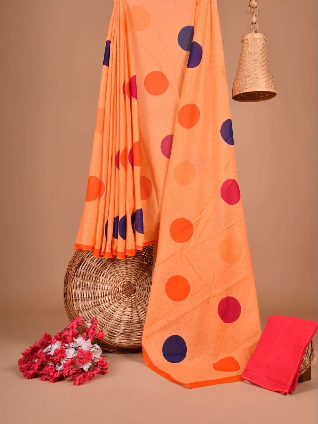 Rashijangidofficial Polka Dot Pure Cotton Bagru Saree thumbnail 5