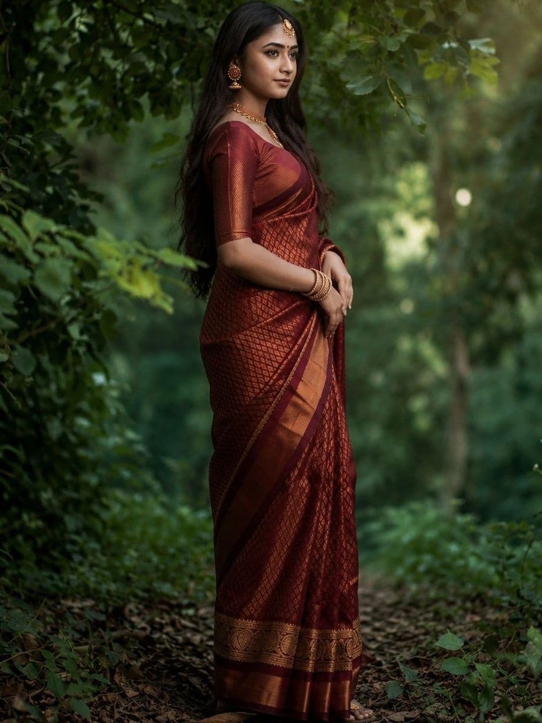 Arozi Woven Design Zari Art Silk Banarasi Saree thumbnail 2