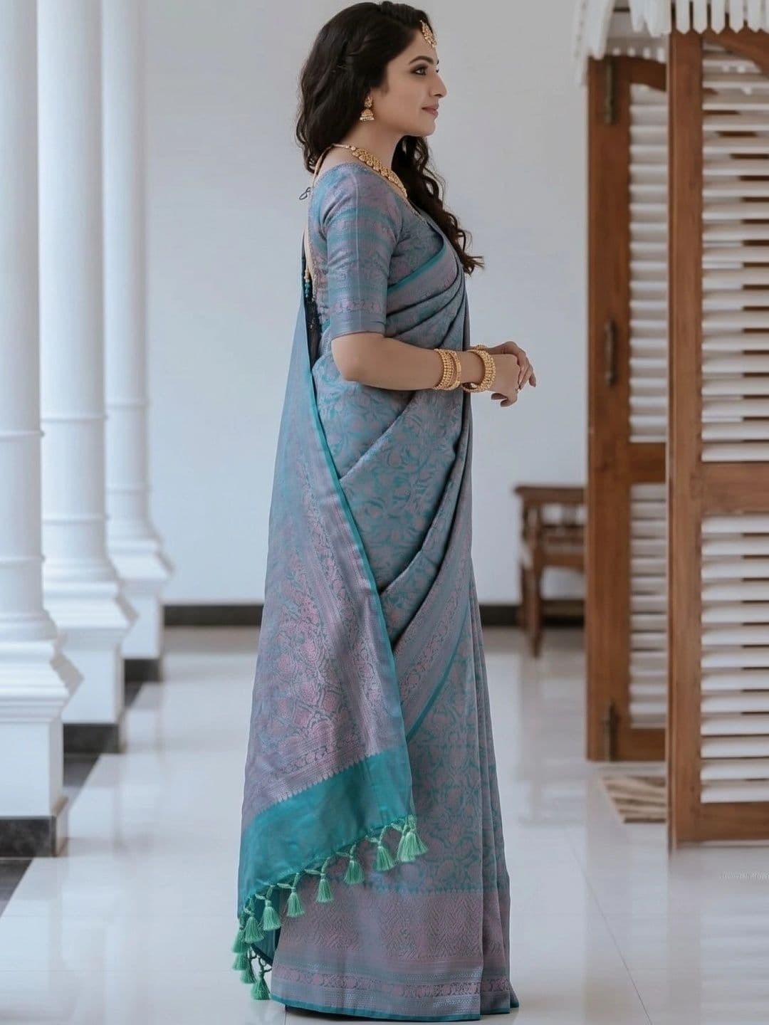 Zankhi Hosiery Woven Design Zari Art Silk Banarasi Saree thumbnail 7